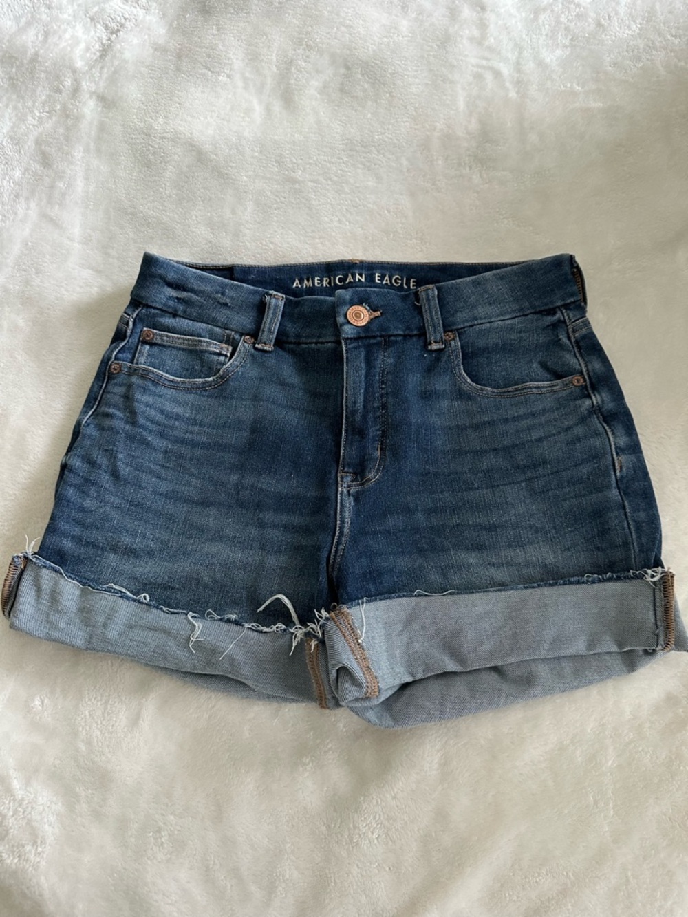 American Eagle Outfitters Women's Denim Curvy Midi The Dream Shorts Size 8